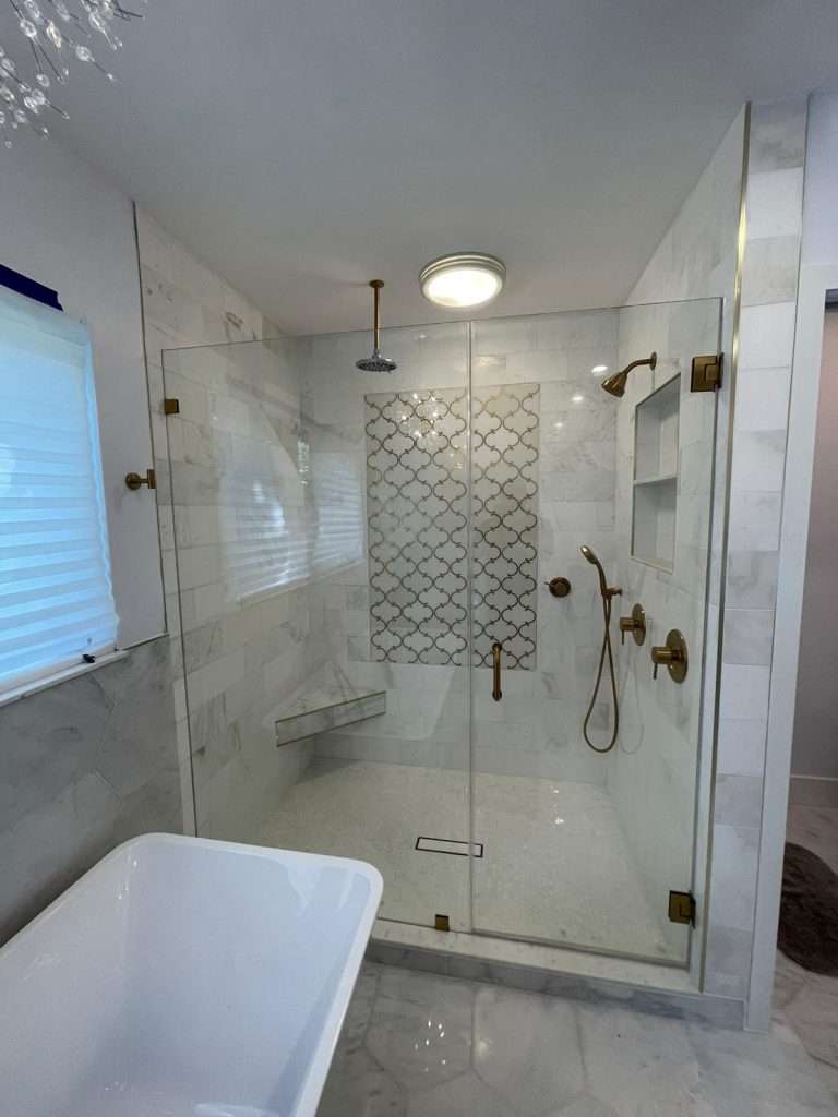 Custom Glass Swinging Shower Doors | Elso Shower Doors & Tub