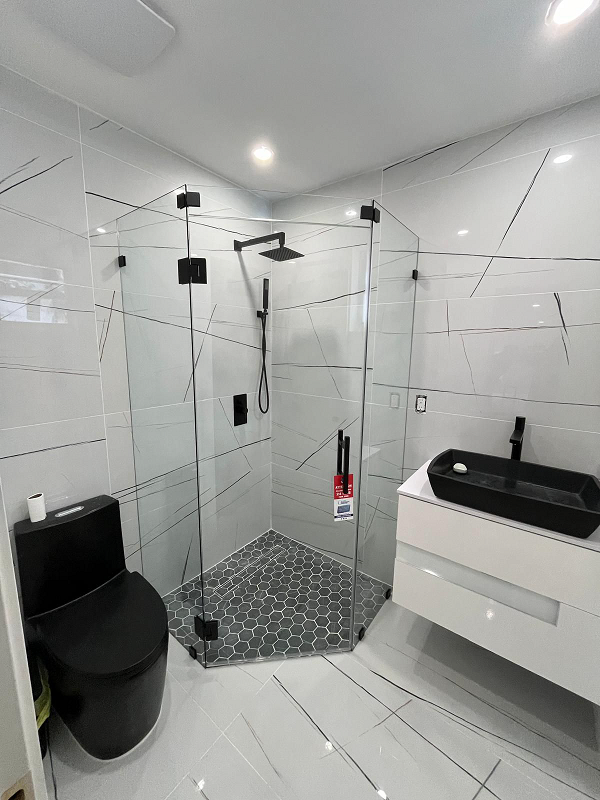 Frameless 90° & 135° Glass Shower Enclosures